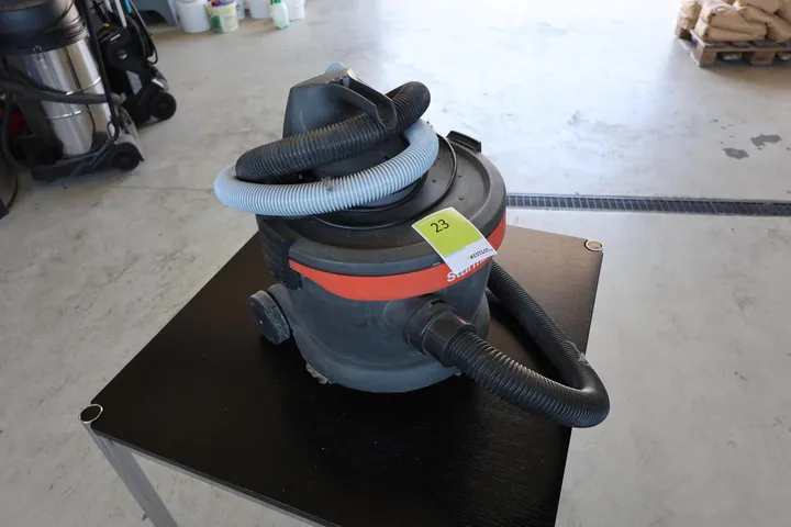1 x Electrostar Staubsauger